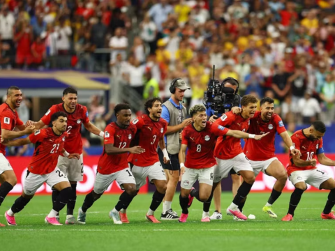 Australia gục ngã trên chấm 11m, Ai Cập phá dớp 92 năm tại World Cup