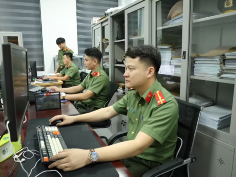 Bóc gỡ đường dây lừa giả danh 'dịch vụ công' lừa đảo gần 1.000 tỷ đồng