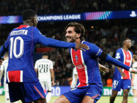 Ferran Torres lập hat-trick, PSG thắng vang dội ngày ra quân Champions League