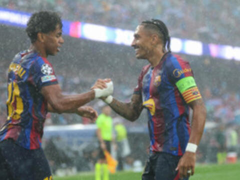 HLV Barca: 'Yamal xứng đáng giành Quả bóng Vàng'