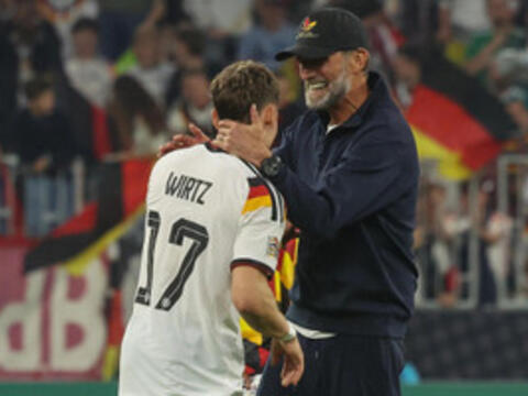HLV Klopp có chiến thắng đầu tay cùng tuyển Đức