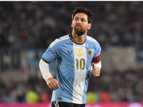 Cựu Chủ tịch Barca bất ngờ chỉ trích Messi
