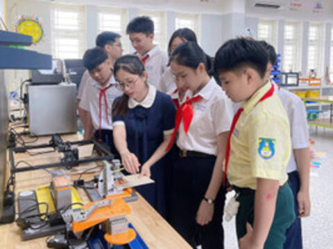 Khơi thông nguồn lực giáo dục, huy động đúng nhu cầu, hỗ trợ đúng đối tượng
