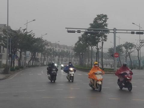 Bắc Bộ có sương mù, Trung Bộ đến Nam Bộ mưa cục bộ