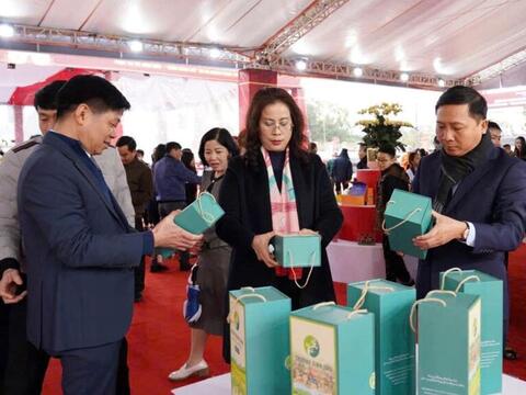 Hà Nội mở thêm gần 300 gian hàng OCOP phục vụ người dân dịp Tết 2026