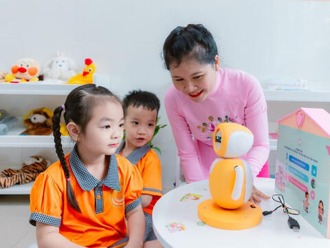 Hoàn thiện chính sách về phổ cập giáo dục, giáo dục bắt buộc, xóa mù chữ