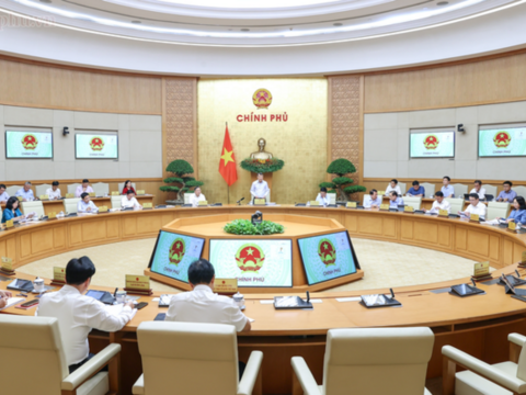 Tập trung thúc đẩy xuất khẩu, kiểm soát lạm phát và phát triển thị trường trong nước