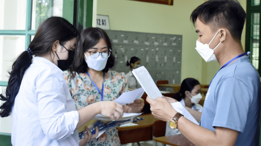 Tuyển sinh vào lớp 10 tại Hà Nội: Ngày 12/6, thí sinh thi các môn chuyên