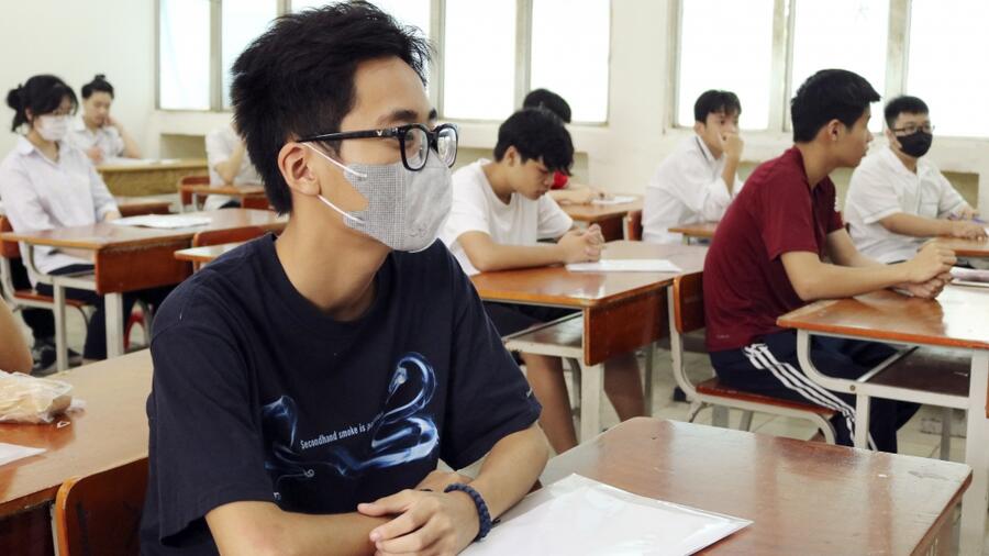 Bổ sung thêm đáp án với trường hợp bị nhầm đề môn Toán do mực in không rõ