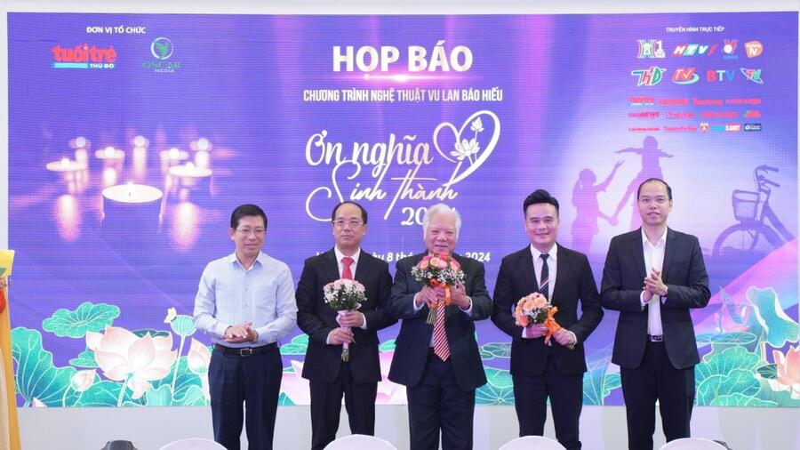 "Ơn nghĩa sinh thành 2024" - sáng tạo, ý nghĩa và tình cảm hơn