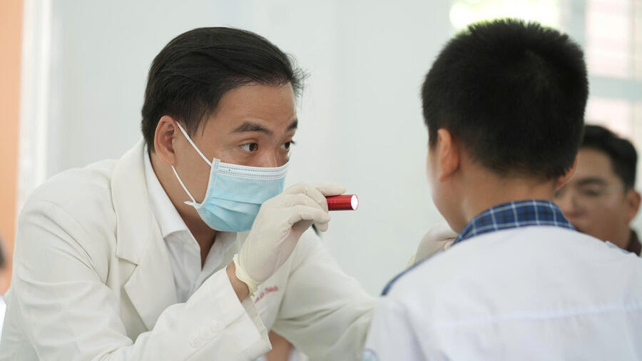 Hơn 520 học sinh Đồng Tháp được tư vấn, chăm sóc sức khỏe răng miệng miễn phí