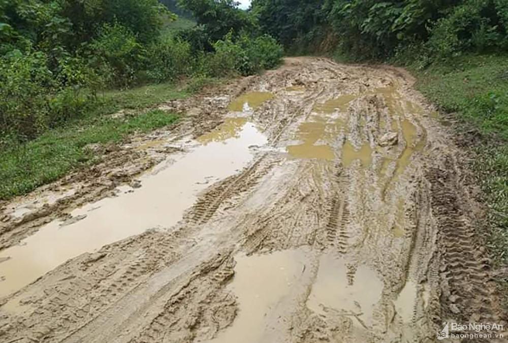 Con Cuông: Hoàn thành tuyến đường gần 10 năm thi công dang dở