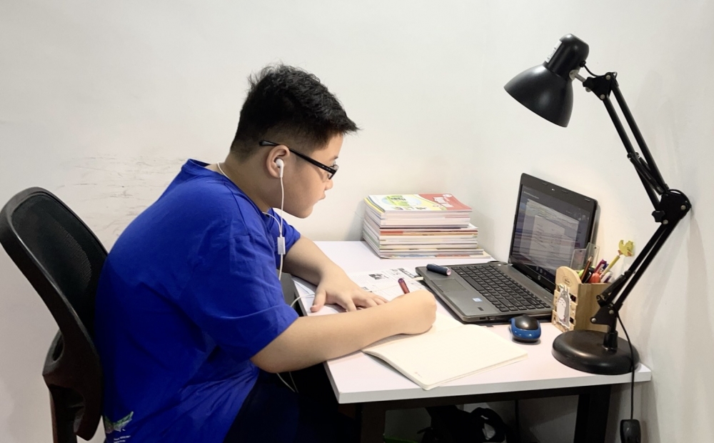Cả nước có 34 địa phương kết hợp dạy học trực tiếp, trực tuyến và qua truyền hình