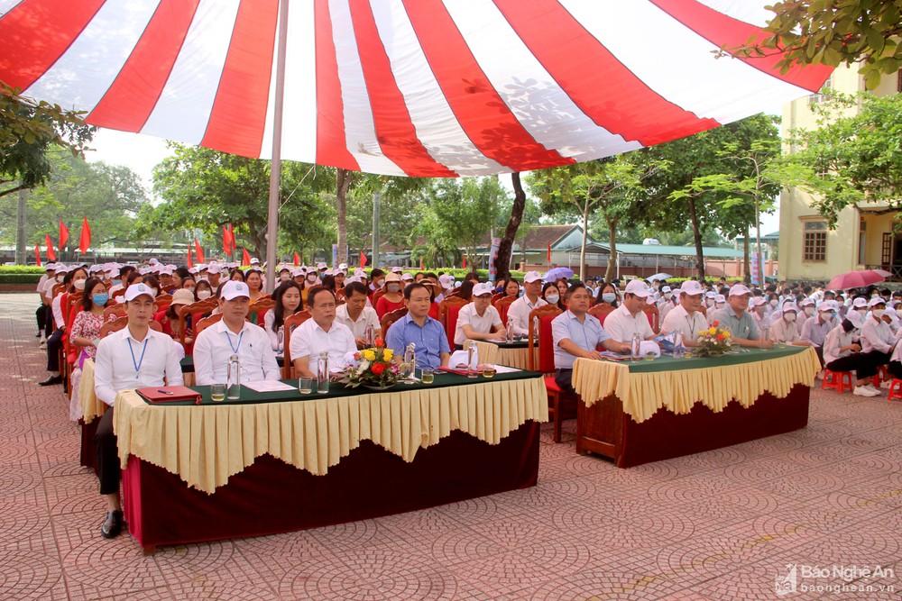 Nghệ An phát động phong trào sử dụng năng lượng tiết kiệm và hiệu quả trong trường học