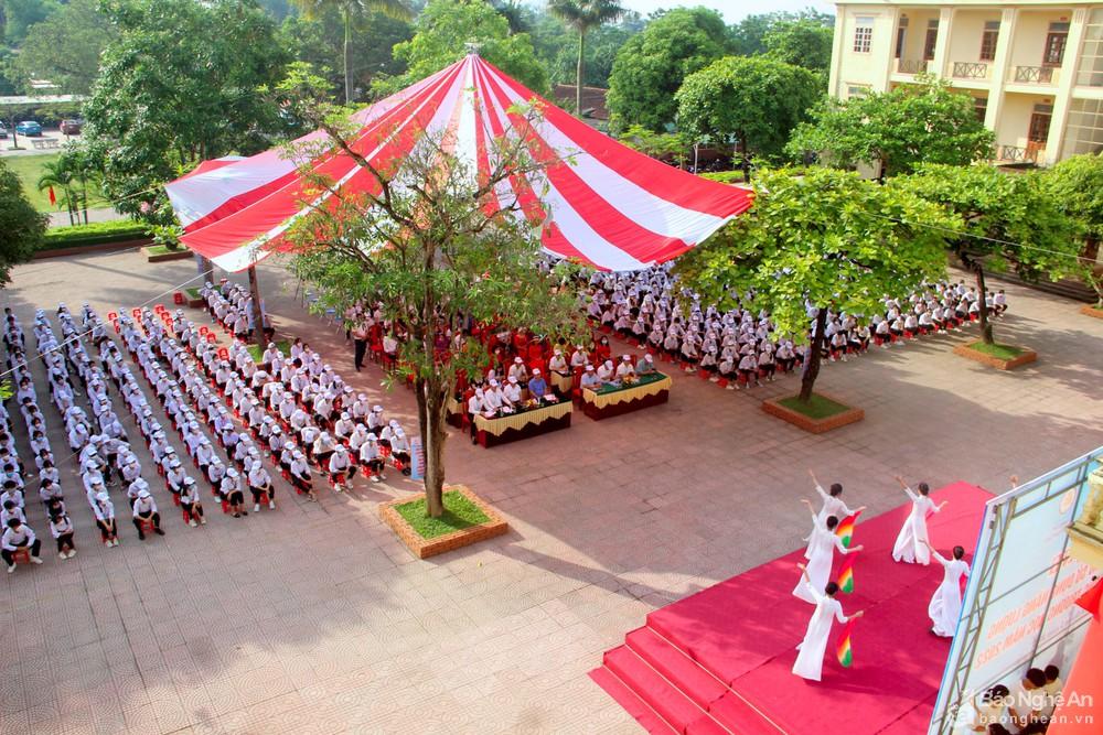 Nghệ An phát động phong trào sử dụng năng lượng tiết kiệm và hiệu quả trong trường học