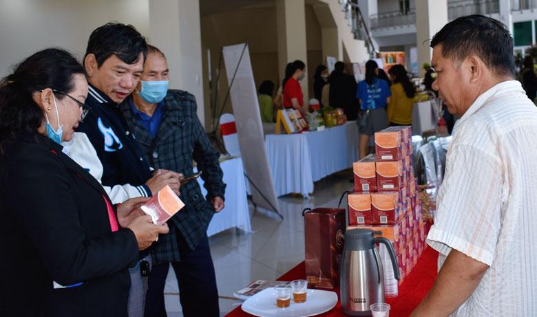 Gắn sản xuất, chế biến và thị trường tiêu thụ theo chuỗi liên kết, nông sản Lâm Đồng tăng giá trị sản phẩm từ 20 - 25%.