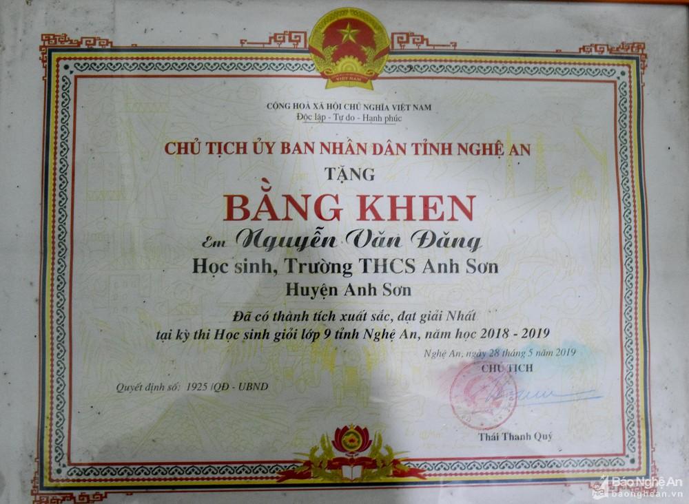 Á khoa khối A toàn tỉnh chia sẻ ước mơ Kỹ sư máy tính ảnh 2