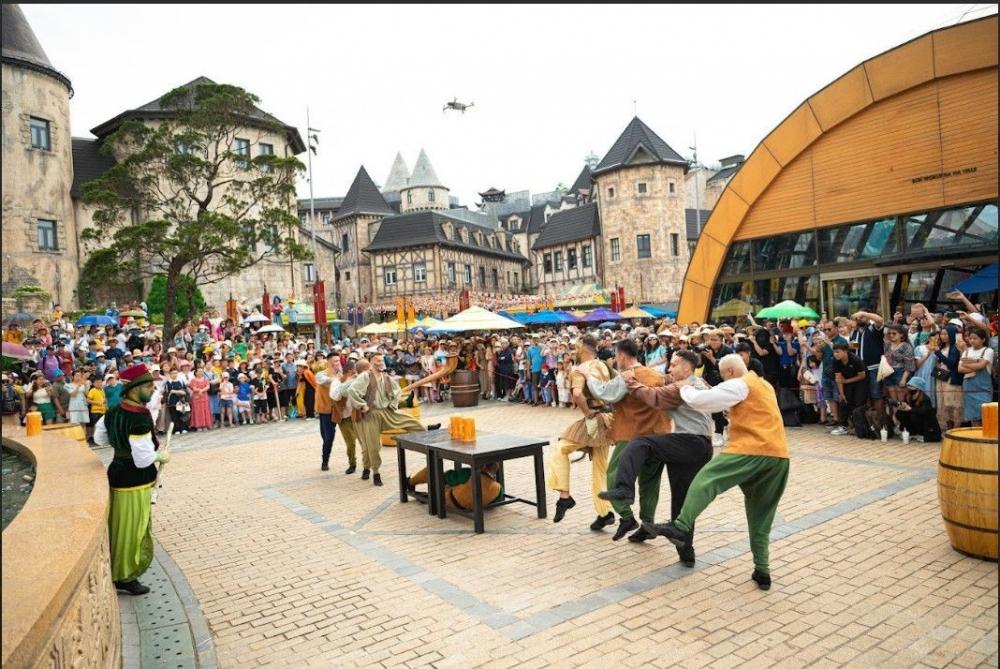 Sun World Ba Na Hills rộn ràng với chuỗi lễ hội “Ba Na Wow Summer”