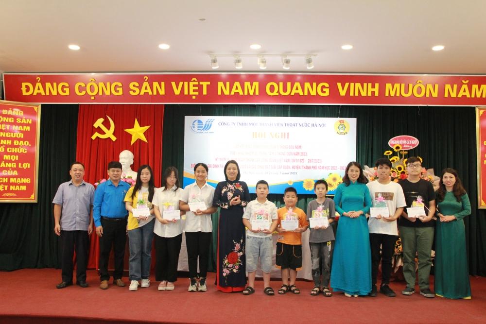 Để người lao động luôn được làm việc trong môi trường tốt hơn