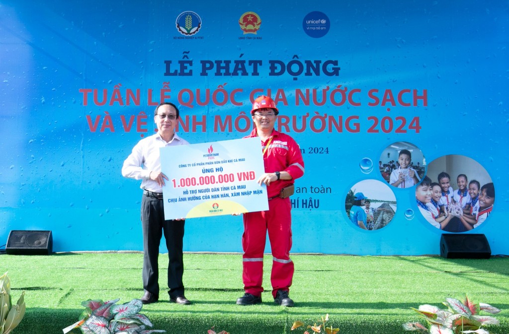 Phân bón Cà Mau hết lòng vì bà con nông dân vùng mặn