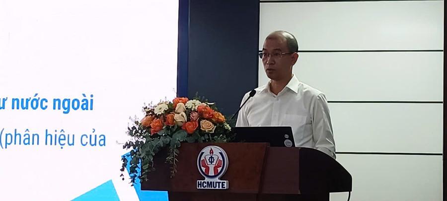 Ông Nguyễn Tiến Dũng - Phó Cục trưởng Cục Hợp tác Quốc tế (Bộ GD&ĐT) fe89ff653b74862adf65.jpg