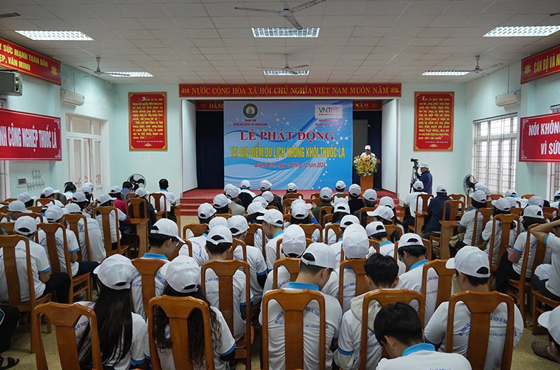 Quảng Bình tổ chức lễ phát động địa điểm du lịch không khói thuốc lá năm 2024. images801040-dsc03730.jpg