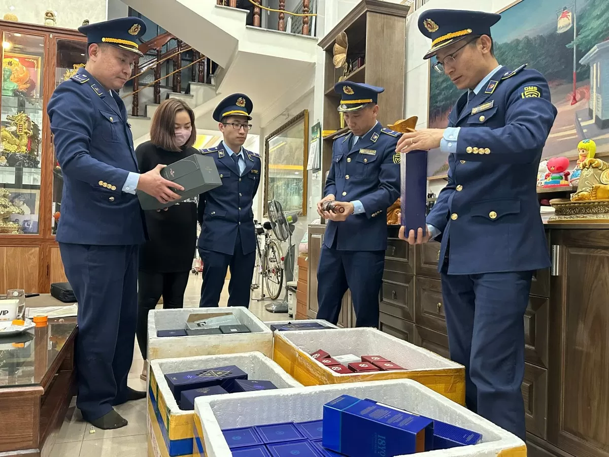 Quảng Ninh: Xử lý hơn 8 tỷ đồng trong 2 tháng cao Quảng Ninh: Xử lý hơn 8 tỷ đồng trong 2 tháng cao