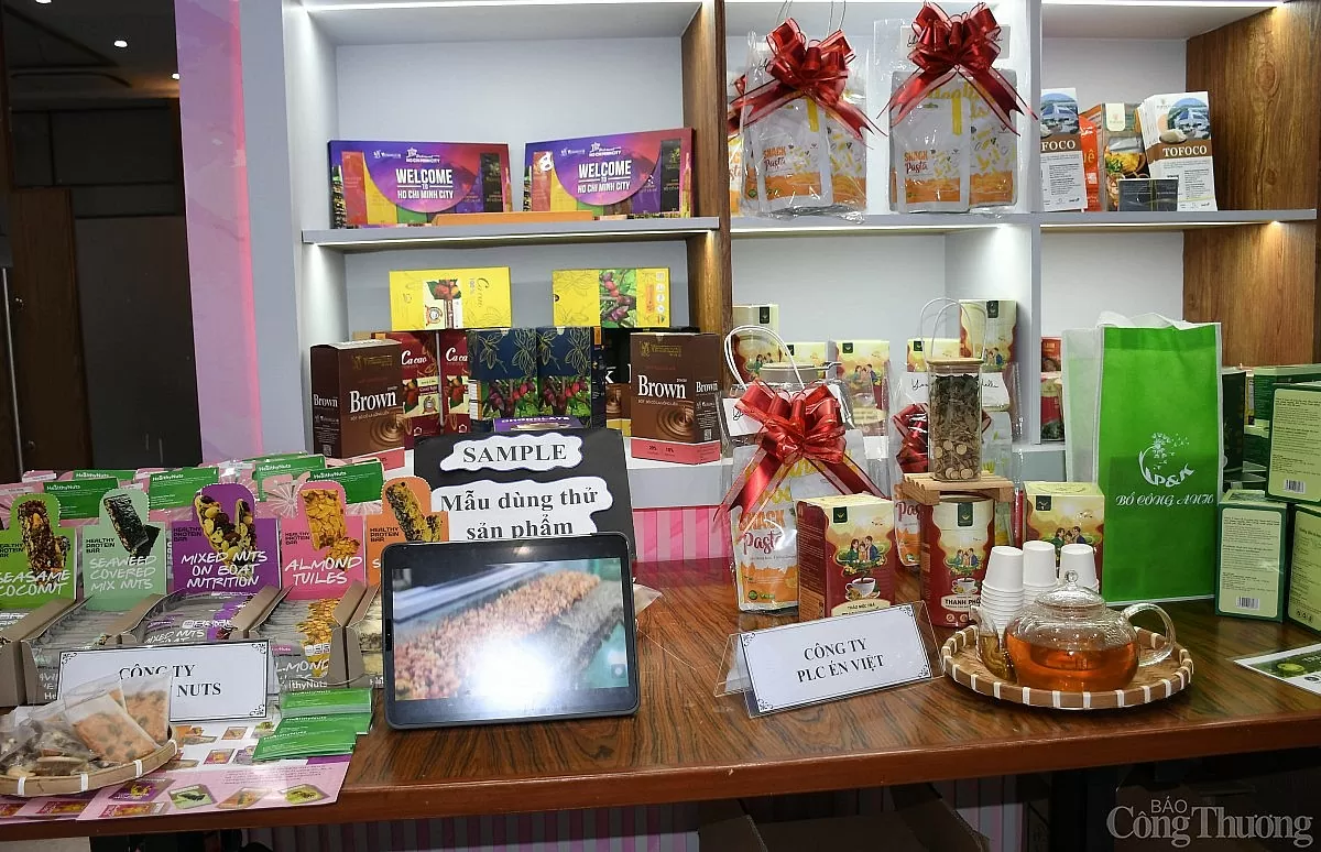 Dư địa xuất khẩu hàng hóa thị trường Singapore còn rất lớn Dư địa xuất khẩu hàng hóa sang Singapore còn rất lớn