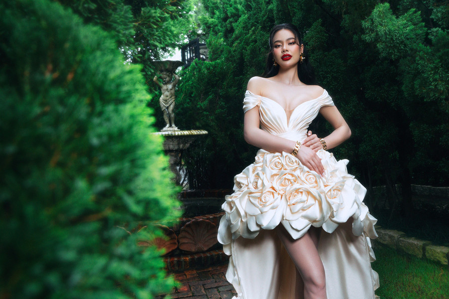 Trong bộ hình lần này, Á hậu Ánh Vương lựa chọn trang phục vô cùng ấn tượng. dsc05771.png