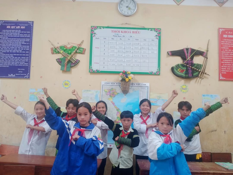 Hạnh phúc trong giáo dục là yếu tố giúp học sinh phát huy hết khả năng của mình. 1000030594.jpg