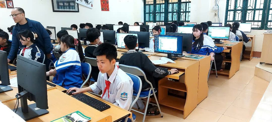 Các ứng dụng số giúp học sinh có khả năng tự học hiệu quả hơn. 1000030874.jpg