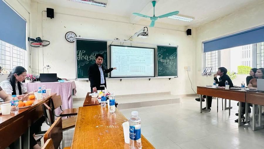 Hội thảo nhằm bồi dưỡng hiệu quả cho học sinh giỏi cấp THCS. 1000031284.jpg