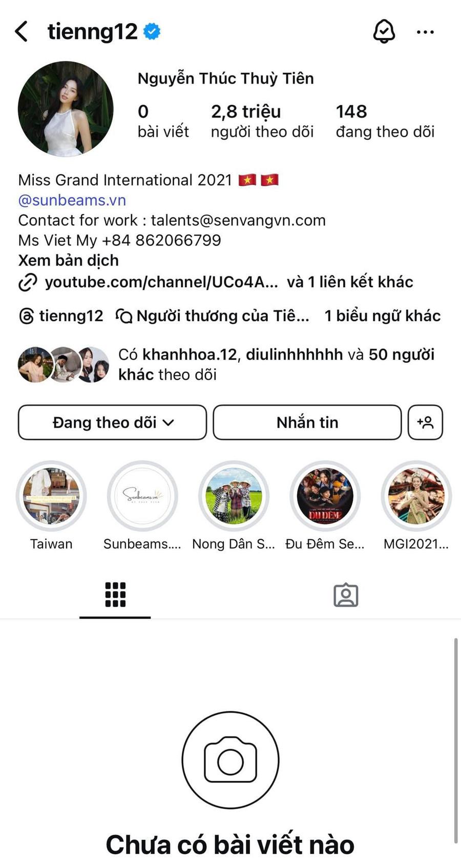 Hoa hậu Thùy Tiên ẩn hơn 1000 bài đăng trên Instagram, khóa fanpage hơn 2,7 triệu follow và tài khoản TikTok hơn 5,5 triệu follow. thuy-tien-3.jpg