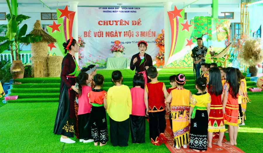 Sáng tạo đưa văn hóa vào nội dung giáo dục trẻ trong trường mầm non.