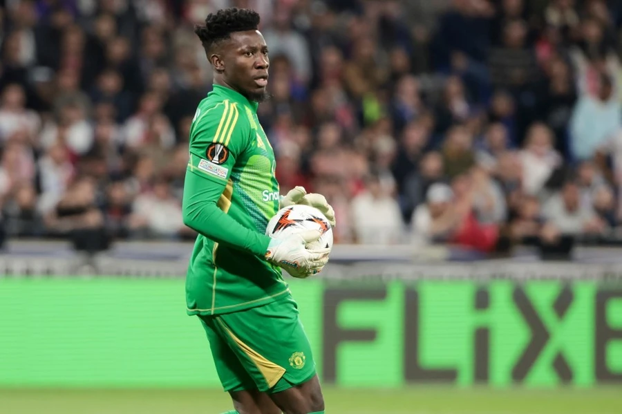 Thủ môn Onana có nguy cơ bị bật bãi ở Man United.