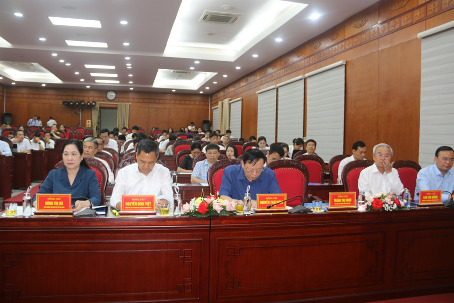 Các đại biểu tham dự hội nghị tổng kết. img-7805.jpg