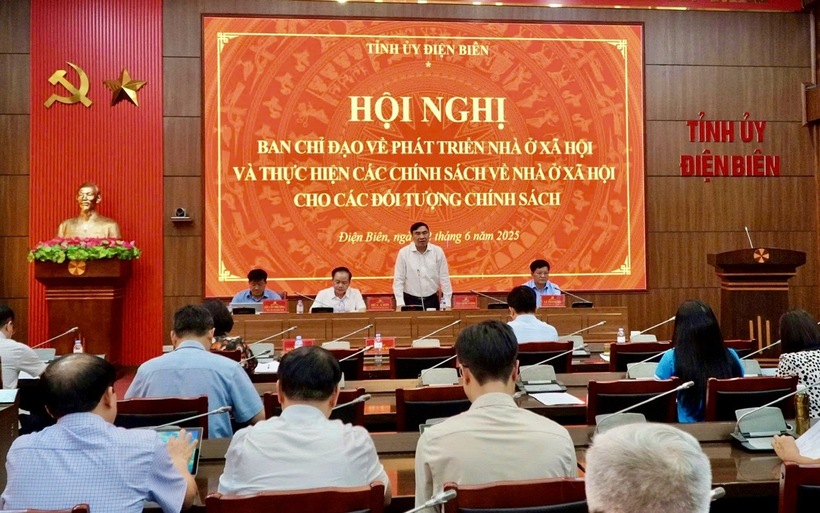 Bí thư Tỉnh ủy Điện Biên Trần Quốc Cường phát biểu chỉ đạo hội nghị. Ảnh: Thu Thủy