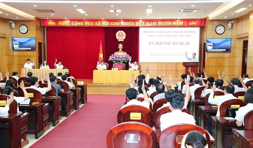 Tỉnh Thanh Hóa thông qua nghị quyết miễn các loại phí, lệ phí dịch vụ công trực tuyến thuộc thẩm quyền của HĐND tỉnh. Ảnh: Quốc Hương
