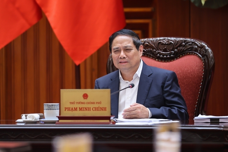 Thủ tướng chủ trì cuộc họp của Ban Thường vụ Đảng ủy Chính phủ về một số nội dung quan trọng, trong đó có các phương án sửa đổi, bổ sung 3 luật quan trọng - Ảnh: VGP/Nhật Bắc
