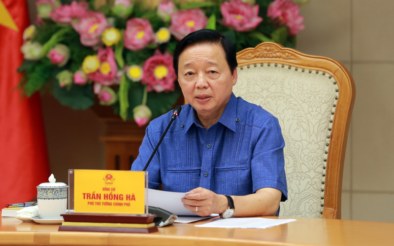 Phó Thủ tướng Trần Hồng Hà: Chính sách tài chính đất đai phải ngày càng minh bạch, rõ ràng, bảo đảm lợi ích của Nhà nước và quyền lợi chính đáng của người dân, doanh nghiệp. Ảnh: VGP/Minh Khôi