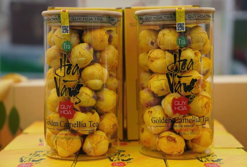 Đồng bào vùng dân tộc thiểu số biến trà hoa vàng thành thương hiệu. Ảnh: Hà Minh