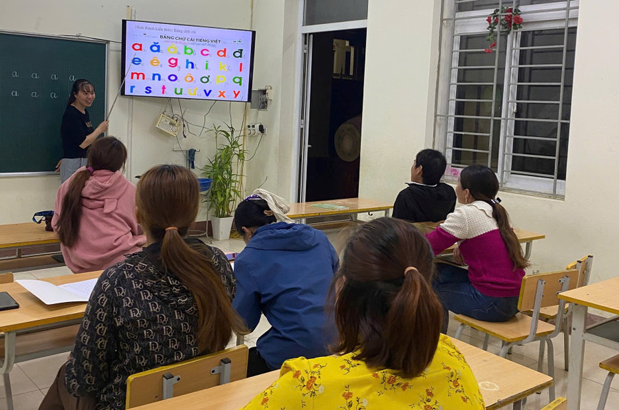 Lớp học xóa tái mù chữ đang được triển khai tại xã Lai Đồng, tỉnh Phú Thọ.
