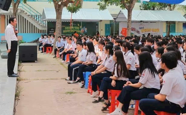 Nghị quyết 71 về đột phá phát triển GD&ĐT là bước ngoặt mang tính lịch sử, giúp Giáo dục Việt Nam cất cánh trong kỷ nguyên mới.