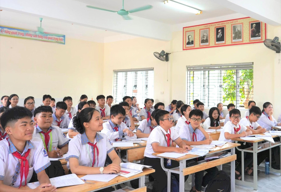 Trường THCS Nguyễn Trãi vừa làm công tác phổ cập, giáo dục đại trà cho học sinh trên địa bàn, vừa là trường trọng điểm của tỉnh Nghệ An. Ảnh: Hồ Lài thcs-nguyen-trai-4.jpg