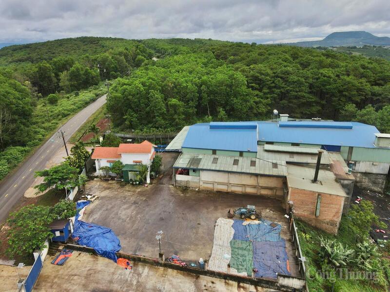 Cơ sở sản xuất cà phê giả mang thương hiệu Thành Khôi. Ảnh: Hiền Mai