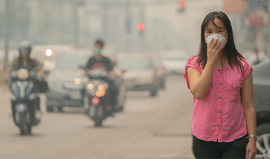 Mọi người nên điều chỉnh thời gian và địa điểm hoạt động thể chất để giảm tiếp xúc với ô nhiễm không khí. (Ảnh: ITN) 2-moi-nguoi.jpg