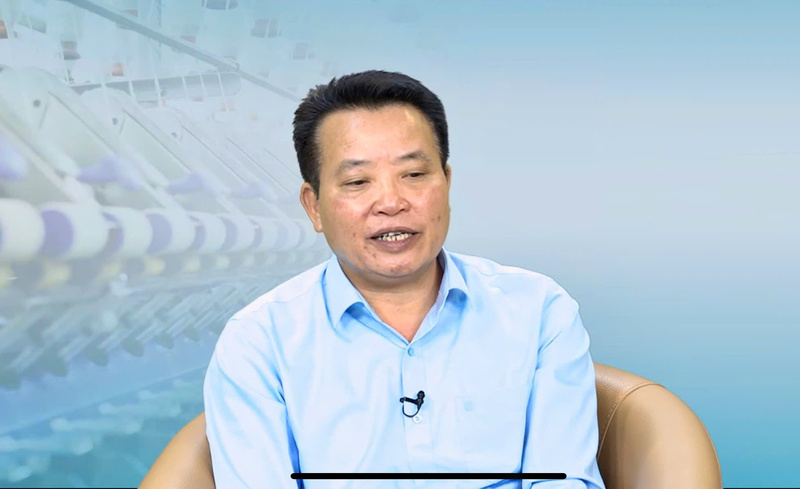 Ông Bạch Thăng Long - Phó Tổng giám đốc Tổng công ty May 10.