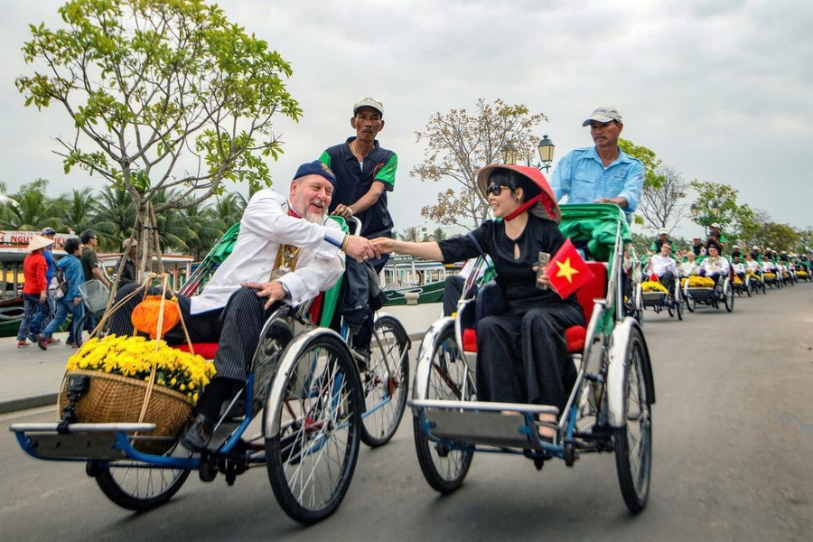 Năm 2025, tổng thu từ du lịch vượt mốc 1 triệu tỷ đồng - Ảnh minh hoạ ITN.