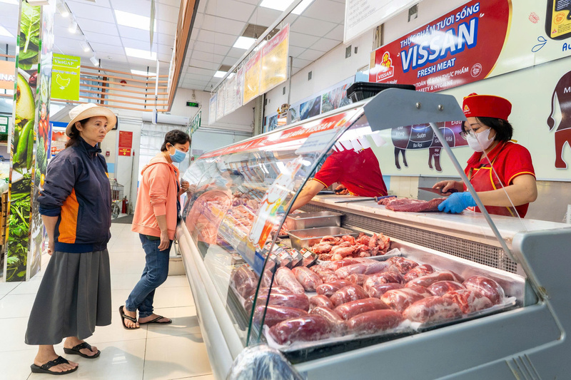 Để dảm bảo nguồn cung dịp Tết Bình Ngọ 2026, VISSAN đã chủ động kế hoạch sản xuất và chế biến thịt heo với ngân sách tăng 8% so với cùng kỳ.