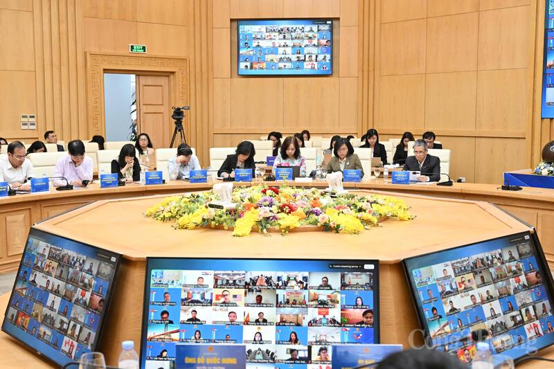 Các đại biểu tham dự hội nghị. Ảnh: Cấn Dũng